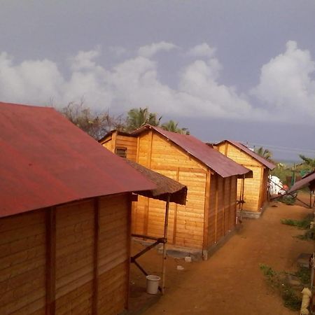 Tivai Beach Cottages Calangute Dış mekan fotoğraf