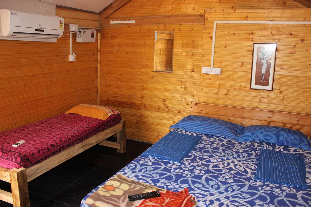 Tivai Beach Cottages Calangute Dış mekan fotoğraf
