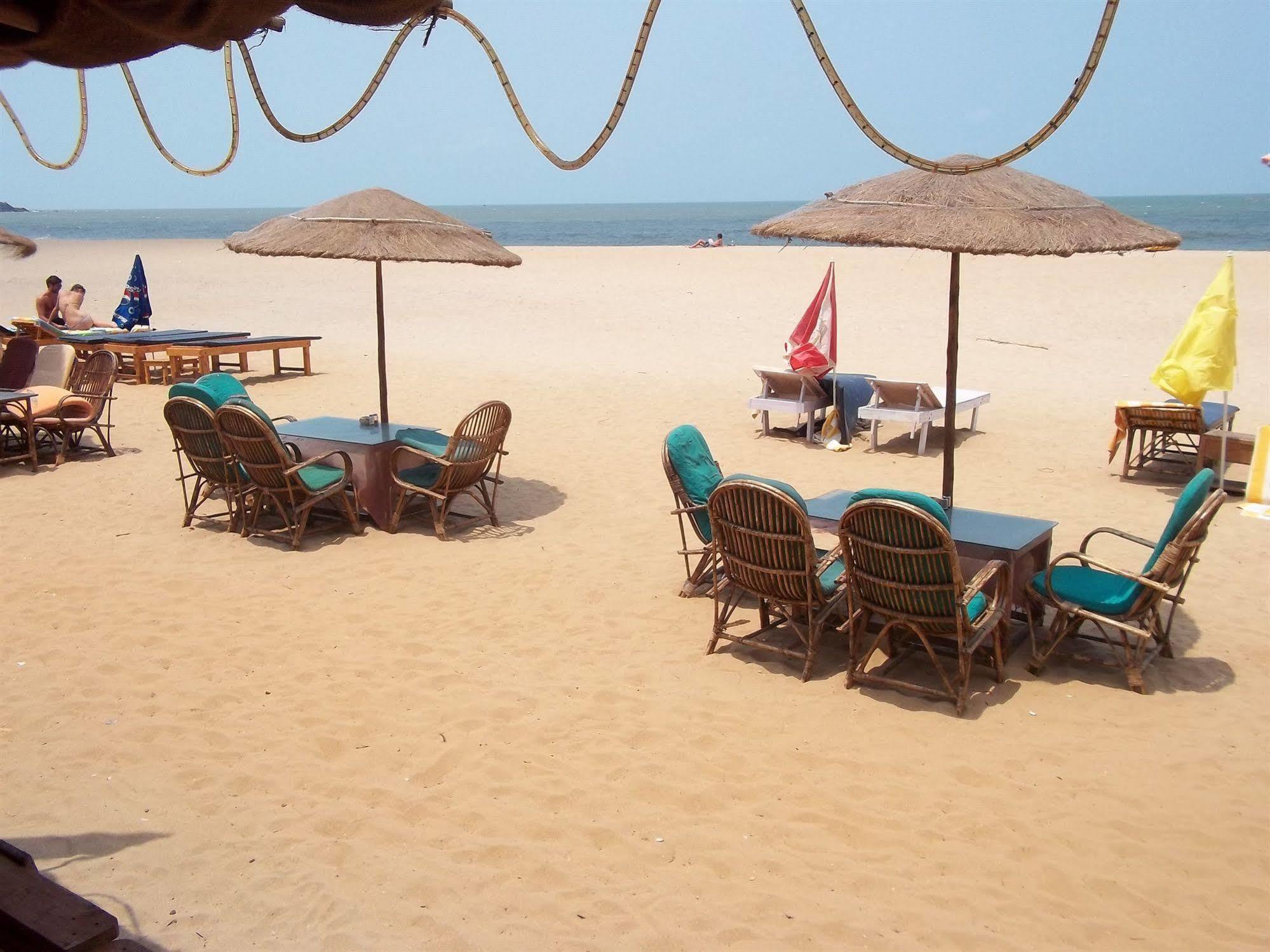Tivai Beach Cottages Calangute Dış mekan fotoğraf